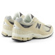 New Balance M2002RFA sports shoes (43)