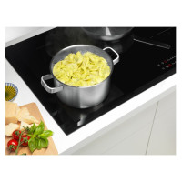 Electrolux trauku komplekts - panna (24 cm) un divi katliņi (16 cm) - E3SS