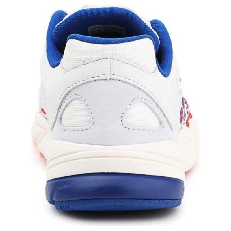 Adidas Yung-1 M EE7087 shoes (EU 40 2/3)