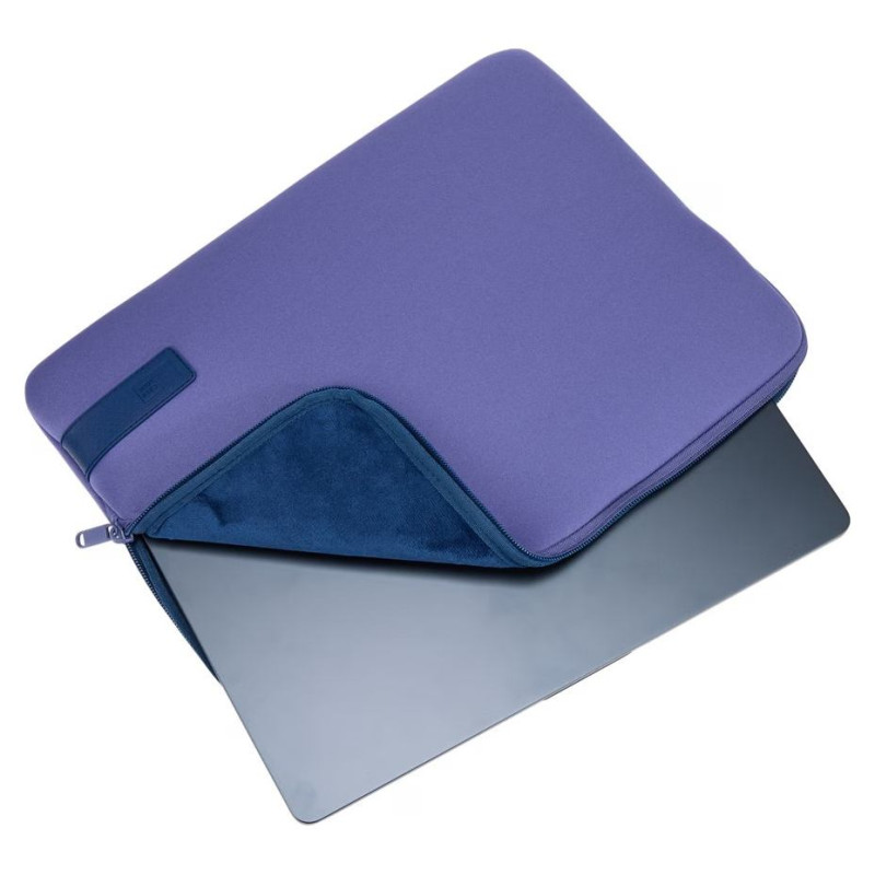 Case Logic 5431 Reflect 14 laptop sleeve REFPC-114 Concentrated purple