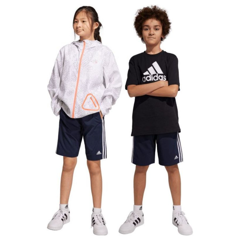 Adidas Essentials 3-Stripes Woven Jr IC6822 shorts (128cm)