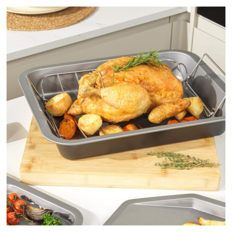 Salter BW13669 Essentials 41cm Roasting Tray