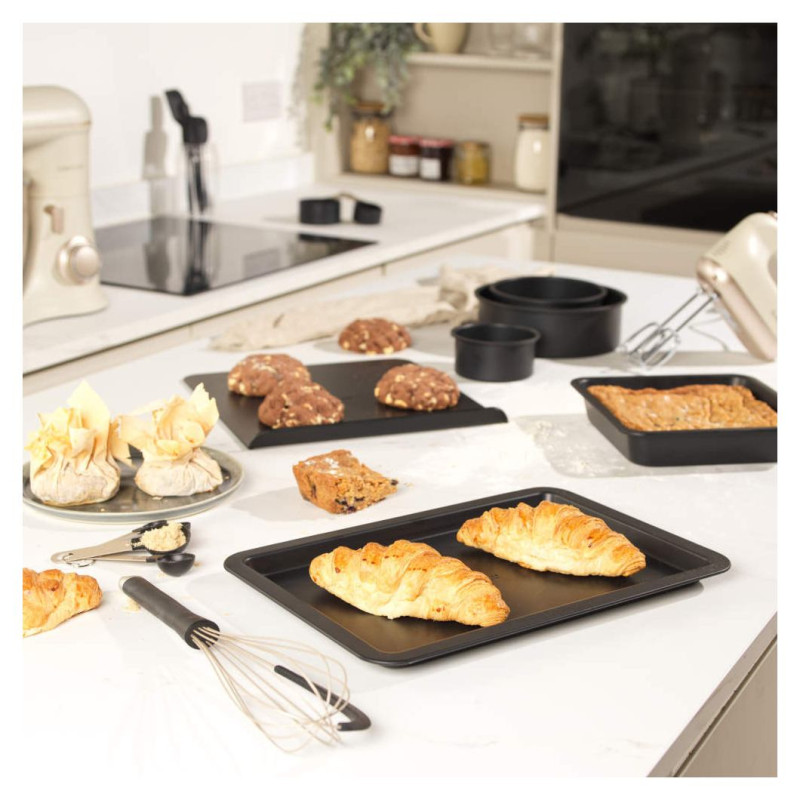 Salter BW125511EU7 Bakes 3-Piece Cake Tin Set