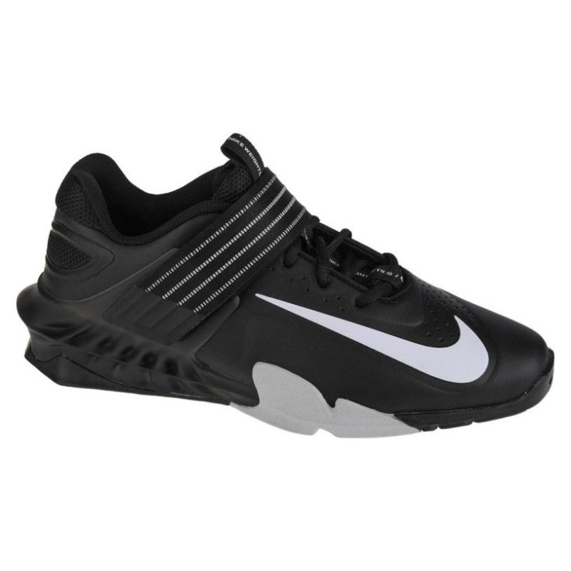 Nike Savaleos M CV5708-010 shoes (40)