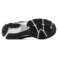 New Balance M M2002RSF sports shoes (42,5)
