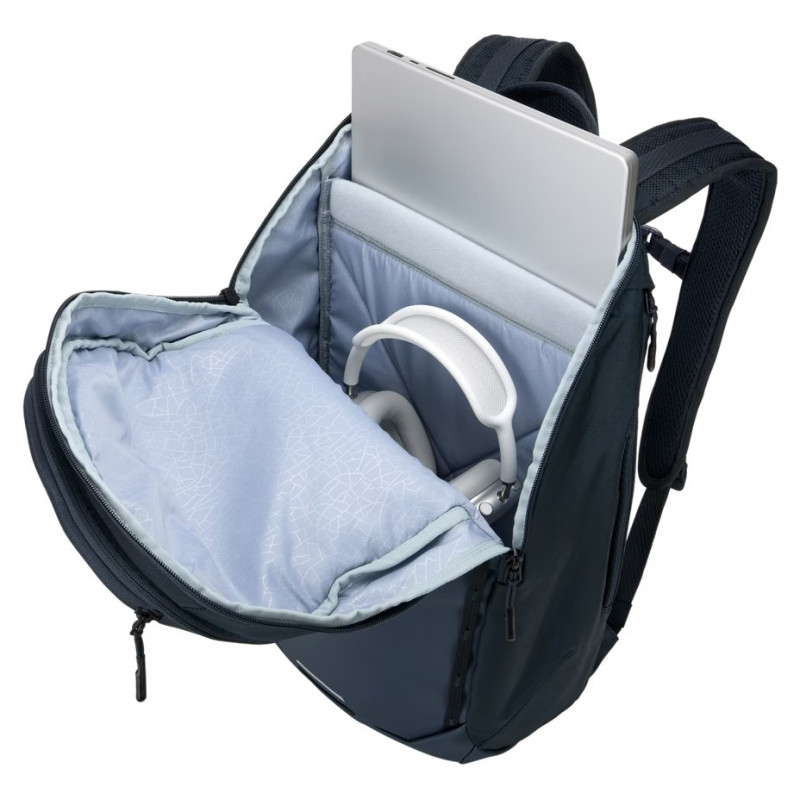 Thule 5583 Chasm laptop backpack 26L darkest blue