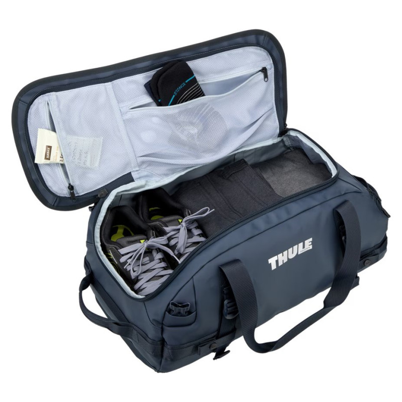 Thule 5590 Chasm 40L duffel bag darkest blue