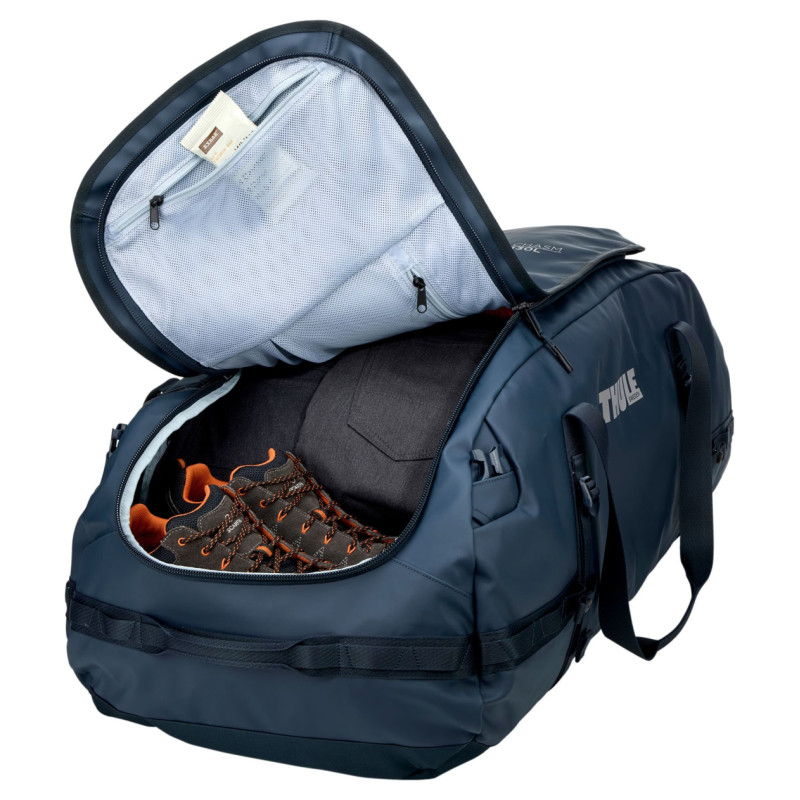 Thule 5599 Chasm 130L duffel bag darkest blue
