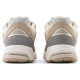 New Balance U M2002RSI shoes (42,5)