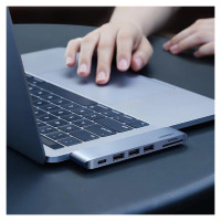 Ugreen multifunctional HUB 2x USB Type C to 3x USB 3.0 / TF / SD / USB Type C for MacBook Pro / Air gray (CM251 60560)