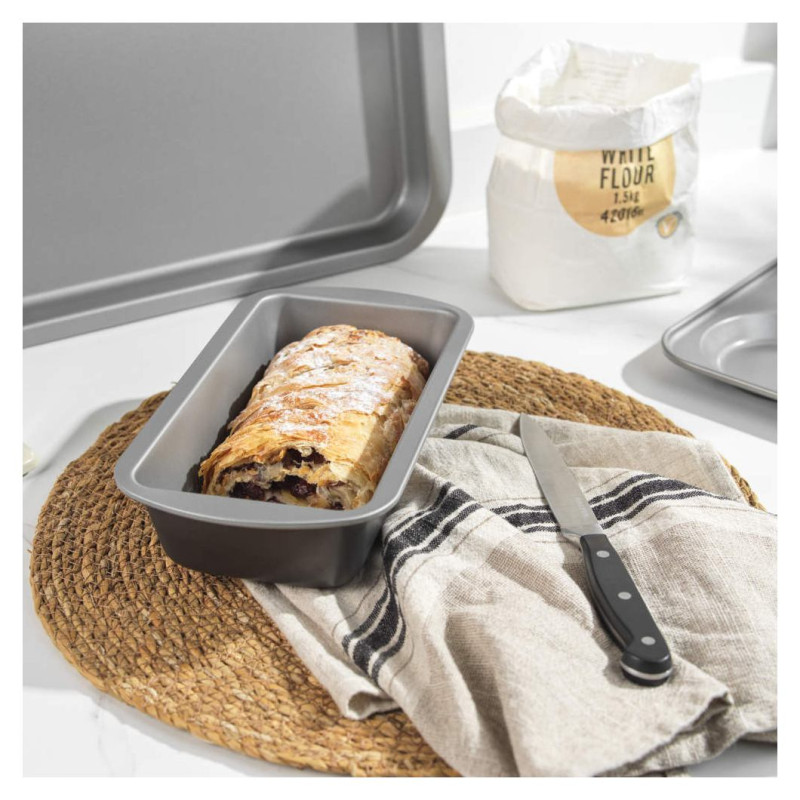 Salter BW13663 Essentials 25 cm Loaf Tin
