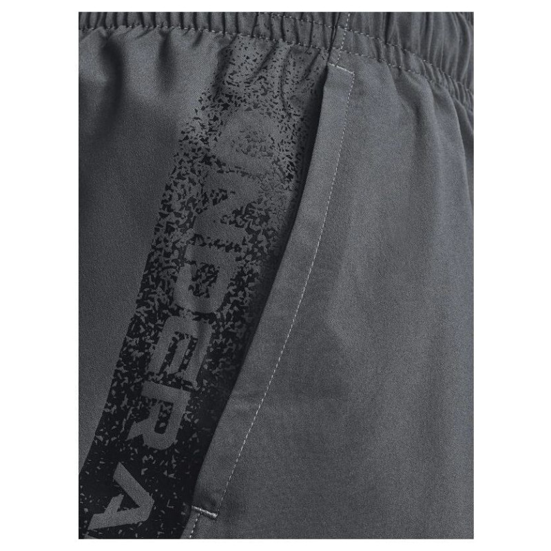 Under Armour M 1370388-012 Shorts (S)