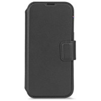 Decoded Leather Detachable Wallet MagSafe case for iPhone 17 - black