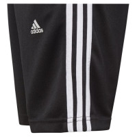 Adidas Designed 2 Move 3-Stripes Shorts Jr HI6833 (128cm)