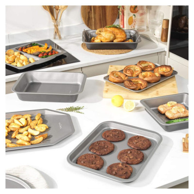 Salter BW13675 Essentials 3-Piece Roasting Tray Set