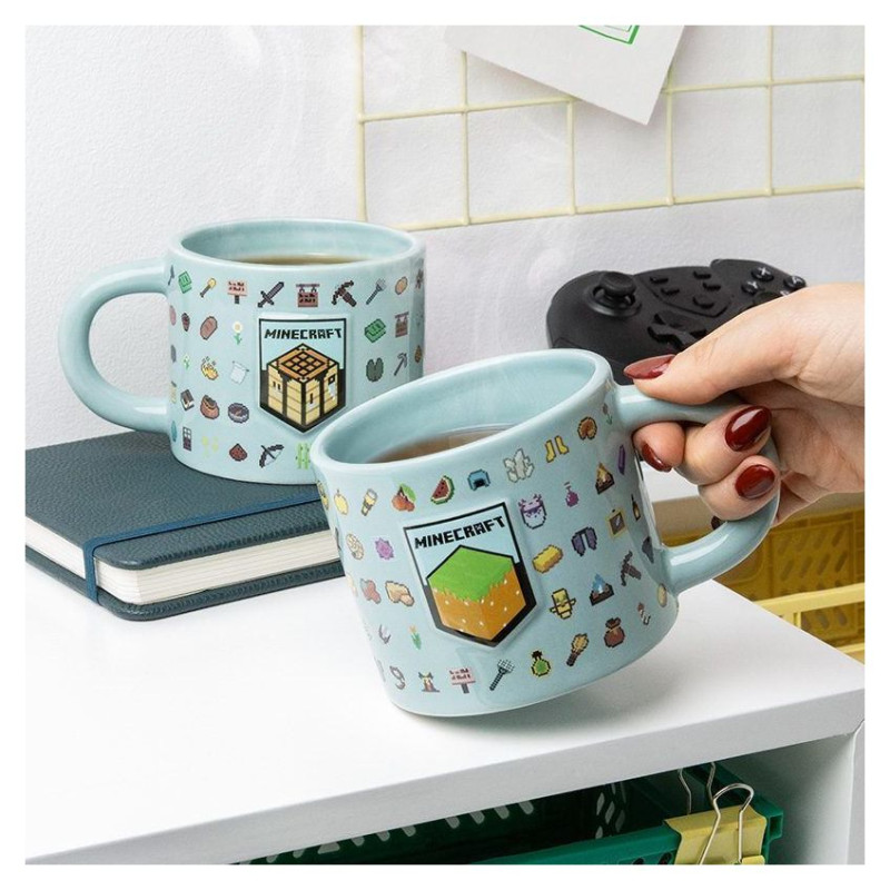 Paladone Minecraft Embossed Mug