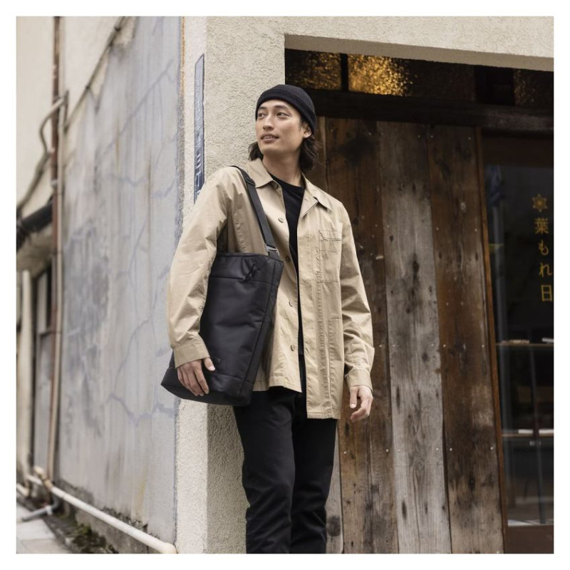 Case Logic 5106 Invigo Eco Laptop Convertible Tote 15.6 INVIT116 Black