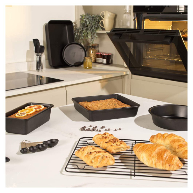 Salter BW125521EU7 Bakes 27cm Loaf Pan