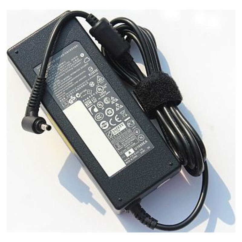 Extradigital Laptop Power Adapter DELL 90W: 19.5V, 4.62A