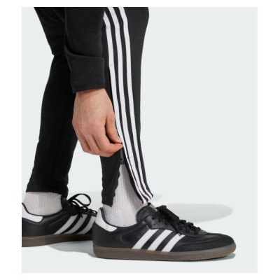 Adidas Tiro 25 Essentials Winterized M JN9470 pants (XS)