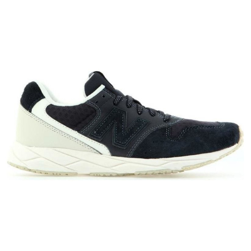 New Balance W WRT96MC shoes (EU 37)