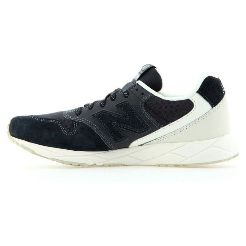 New Balance W WRT96MC shoes (EU 37)
