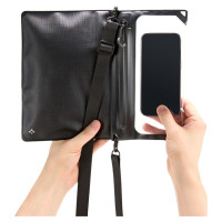 Spigen A640 Waterproof Phone Bag - Black