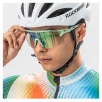 Rockbros Photochromic Cycling Glasses with UV Protection and Corrective Insert - Green