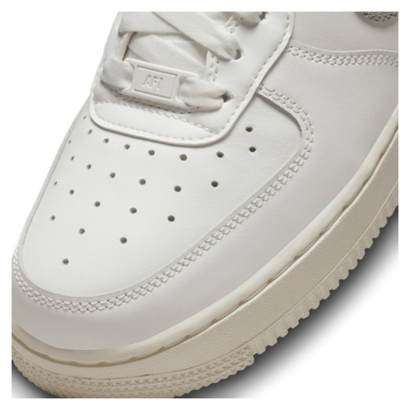 Nike Air Force 1 '07 W DQ7569-100 (40)