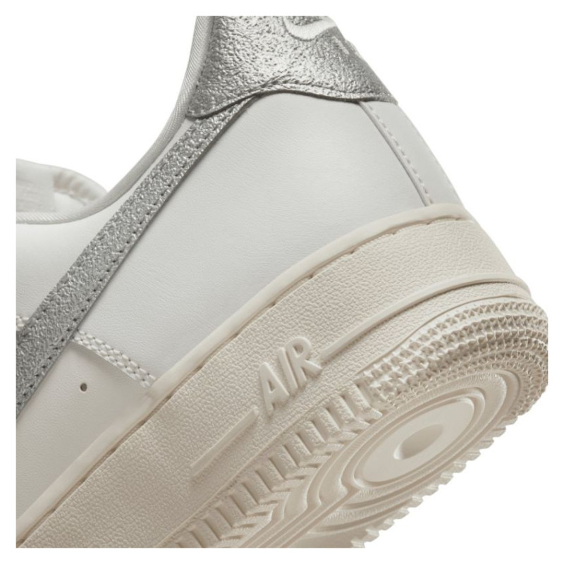 Nike Air Force 1 '07 W DQ7569-100 (40)