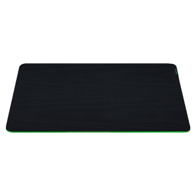 Razer Gigantus V2 Large, Textured micro-weave cloth surface, Thick, high-density rubber foam, Anti-slip base, 450 x 400 x 3mm