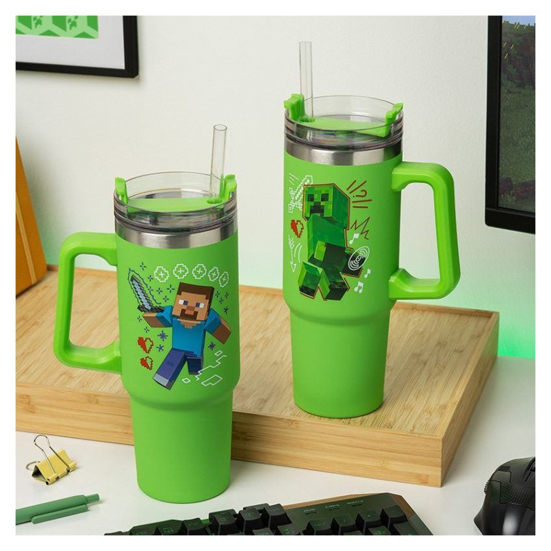 Paladone Minecraft Green 900ml Insulated Cup and Straw