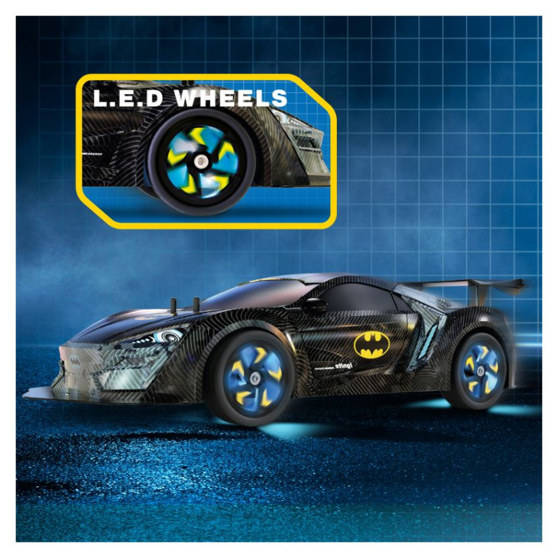 Bladez Batman RC Automa&scaron;īna Bat-Tech Racer 1:10