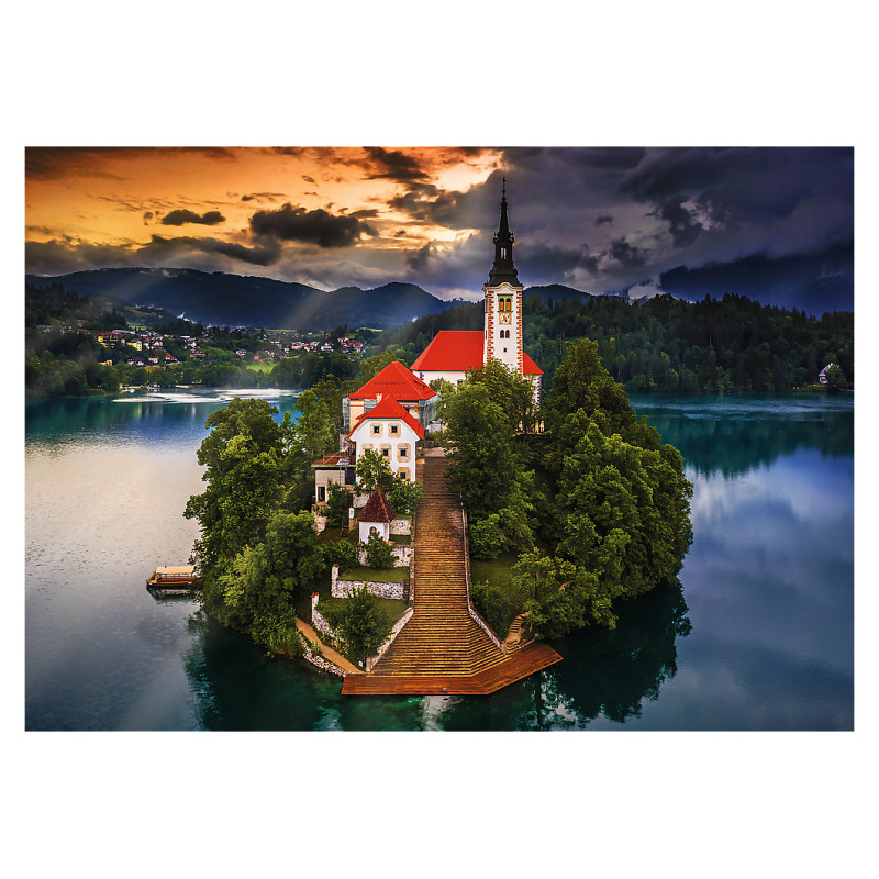 Trefl Premium Plus Puzle ezers Bled, 1000 gab.