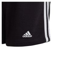 Adidas Essentials 3-Stripes Jr IC3631 shorts (152cm)