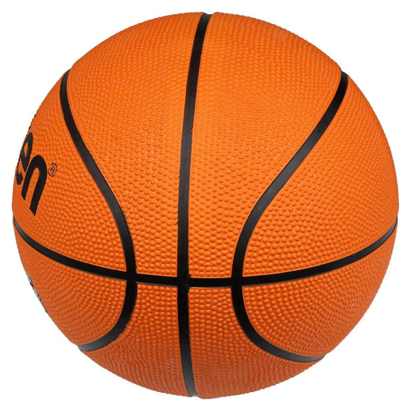 Molten MB5 basketball (5)
