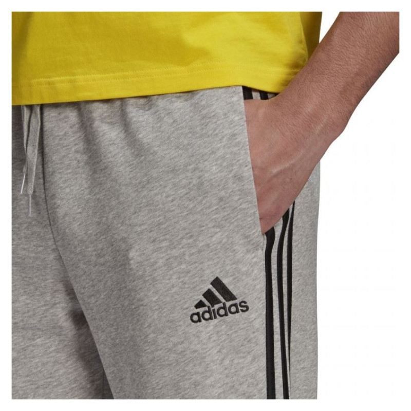 Adidas Essentials Tapered Cuff 3 Stripes M GK8889 pants (XL)