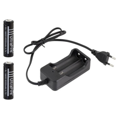 Blackmoon LC5 lādētāju komplekts ar 2 akumulatoriem 18650 6000mAh.