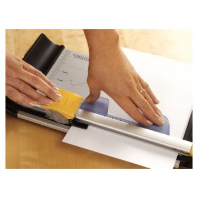Fellowes Papīra trimmeris Fellowes Neutron Plus A4 Paper Trimmer