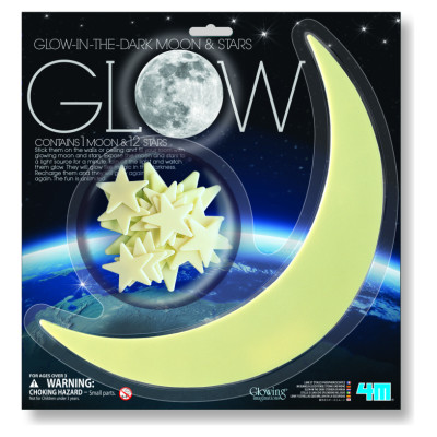 4M Tumsā spīdo&scaron;s mēness un zvaigznes