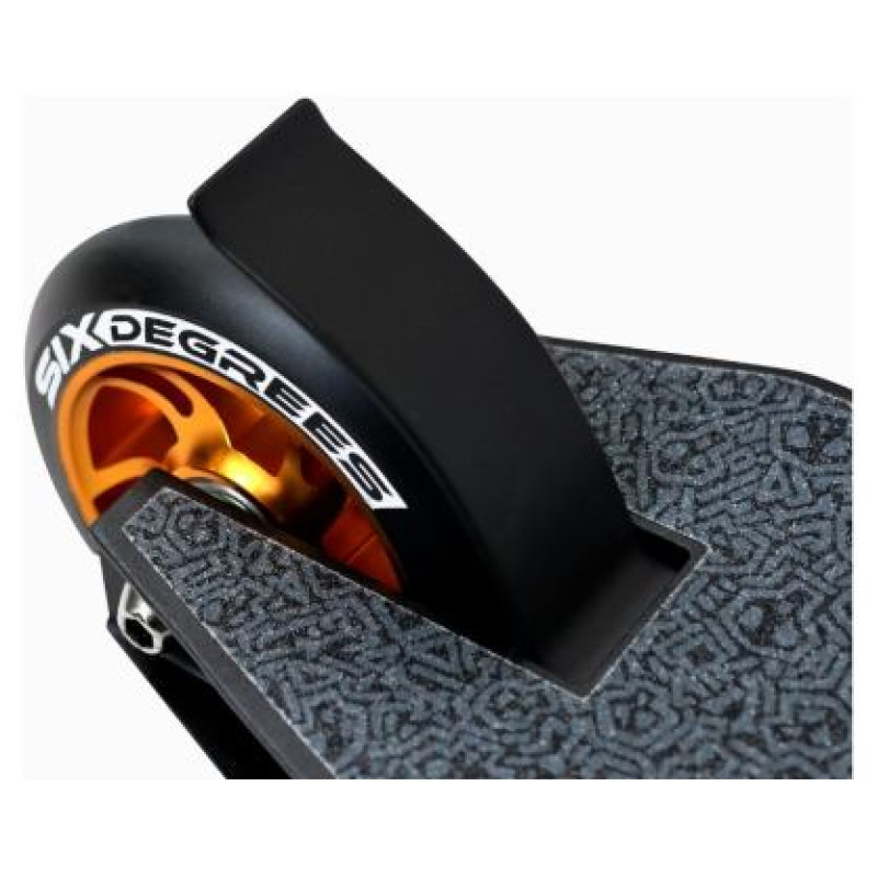 Six Degrees Scooter - triku skrejritenis, melns/zelta - AU 548