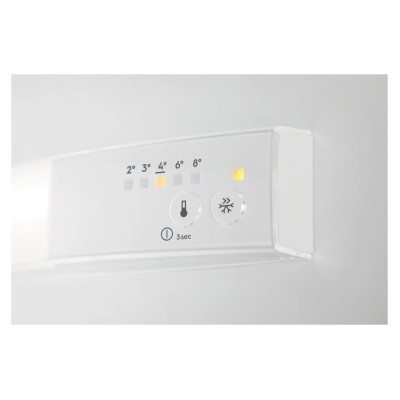 Electrolux iebūvējams ledusskapis ar saldētavu apak&scaron;ā,177.2cm - LNS5LE18S