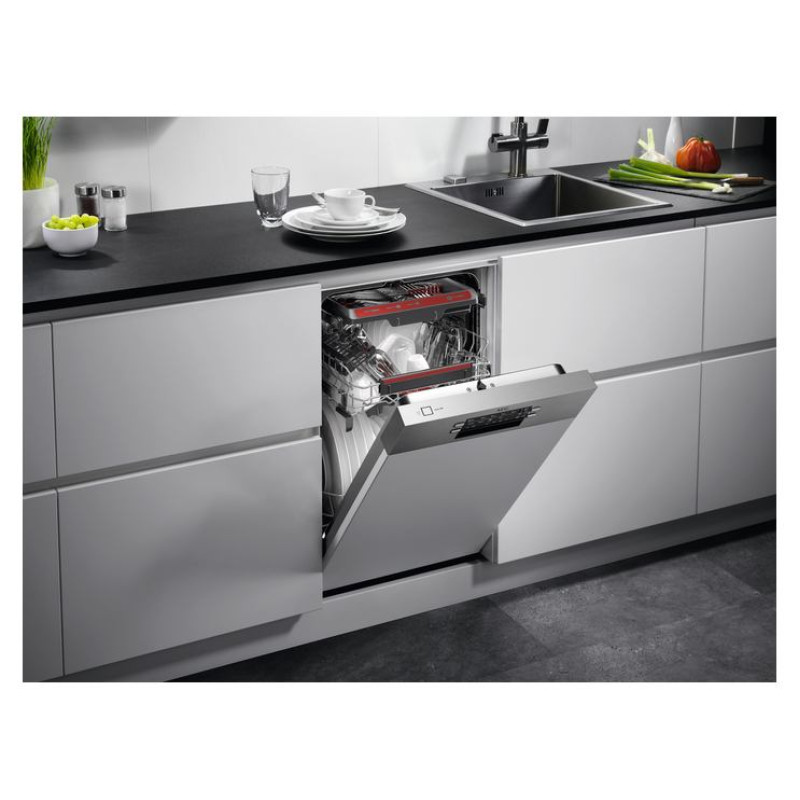 AEG iebūvējama trauku mazg.ma&scaron;īna, 45 cm - FEE73517PM