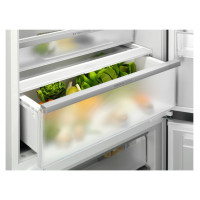 Electrolux ledusskapis (sald.apakšā) 188.4cm - ENP7TD75S