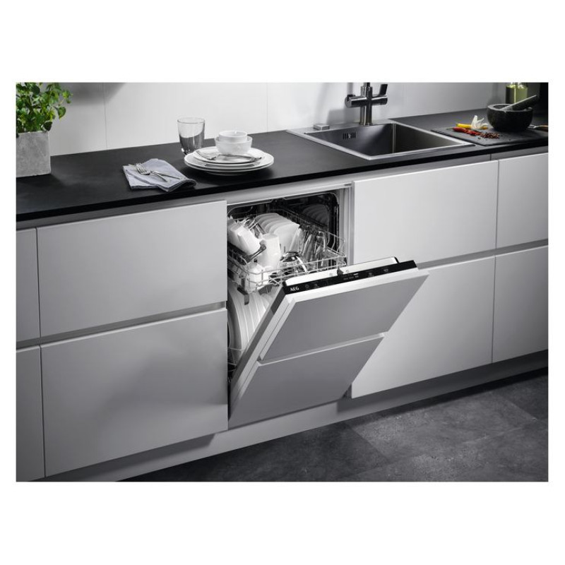 AEG trauku mazgājamā ma&scaron;īna (iebūv.), 45 cm - FSE31407Z