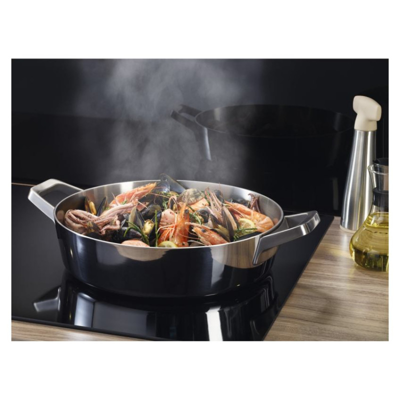 Electrolux tvaika nosūcējs (iebūv.), melns, 54 cm - LFG716R