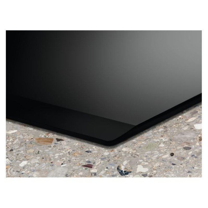 Electrolux indukcijas plīts virsma - LIR60430