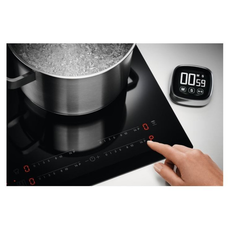 Electrolux indukcijas plīts virsma - EIT60433CT