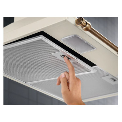 Electrolux tvaika nosūcējs skursteņa tipa, 60cm - EFC226V