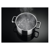 Electrolux indukcijas plīts virsma - EIV634